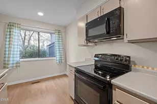 206 Ridge Trail, Chapel Hill, NC 27516 - Photo 6