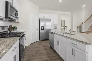 214 Pisgah St, Sanford, NC 27330 - Photo 6