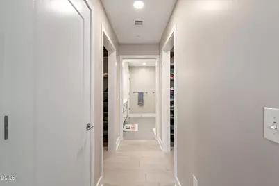 1105 W Main #303, Durham, NC 27701 - Photo 20