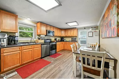 212 Hemlock Drive, Durham, NC 27705 - Photo 8