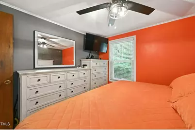 212 Hemlock Drive, Durham, NC 27705 - Photo 18