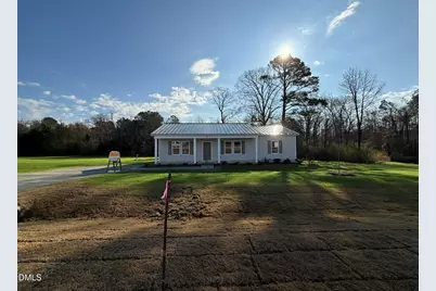 180 Jacobs Ridge Drive, Four Oaks, NC 27524 - Photo 2