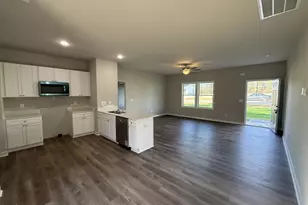 180 Jacobs Rdg Dr, Four Oaks, NC 27524 - Photo 8