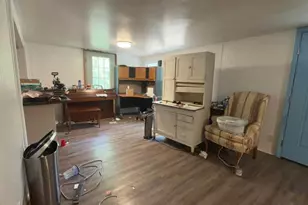 930 Old Halifax Rd, Zebulon, NC 27597 - Photo 6
