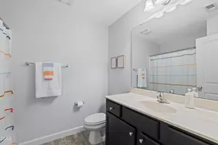 105 Beaconwood Ln, Holly Springs, NC 27540 - Photo 42