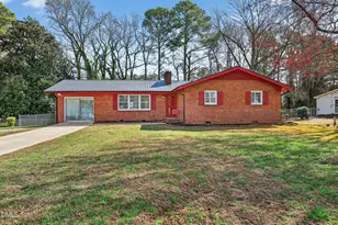 1710 Lakeside Dr, Garner, NC 27529 - Photo 2