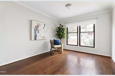 10 Lark Circle, Chapel Hill, NC 27517 - Photo 32