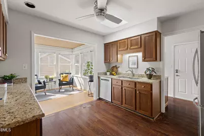 10 Lark Circle, Chapel Hill, NC 27517 - Photo 16