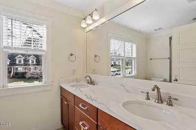 2718 Peachtree Street, Raleigh, NC 27608 - Photo 24