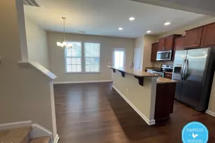 17 S Grey Abbey Dr, Clayton, NC 27527 - Photo 4