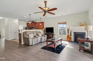 1305 Hosmer Ct, Wake Forest, NC 27587 - Photo 12