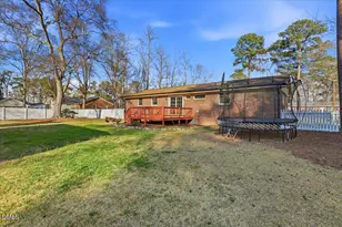 133 Crescent St, Pine Level, NC 27569 - Photo 4