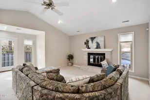 115 Clancy Cir, Cary, NC 27511 - Photo 10