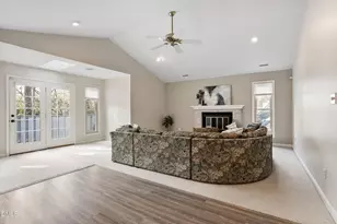 115 Clancy Cir, Cary, NC 27511 - Photo 8