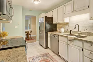 125 Mallard Ct, Chapel Hill, NC 27517 - Photo 10