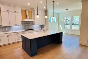 2806 Pathway Dr, Chapel Hill, NC 27516 - Photo 4