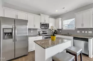 100 N Great White Way, Clayton, NC 27527 - Photo 6