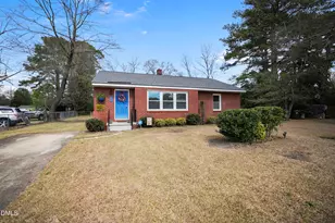 605 Pittman St, Goldsboro, NC 27530 - Photo 2