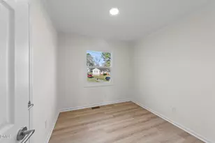 206 Plaza Dr, Garner, NC 27529 - Photo 14