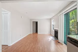 10 Clover Dr, Chapel Hill, NC 27517 - Photo 18