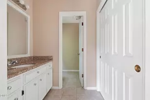 10 Clover Dr, Chapel Hill, NC 27517 - Photo 36