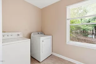 10 Clover Dr, Chapel Hill, NC 27517 - Photo 24