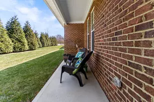 402 Mockingbird Ln, Mebane, NC 27302 - Photo 32