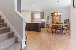 402 Mockingbird Ln, Mebane, NC 27302 - Photo 18