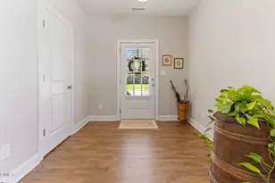 402 Mockingbird Ln, Mebane, NC 27302 - Photo 6