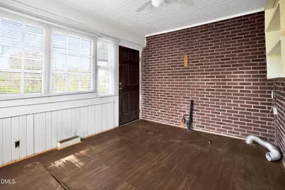 113 Austin Street, Sanford, NC 27330 - Photo 14