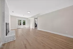 5001 Kinlock Dr, Durham, NC 27712 - Photo 32