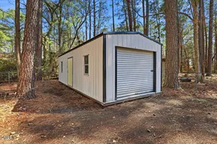 1435 Pineridge Dr, Greenville, NC 27834 - Photo 4