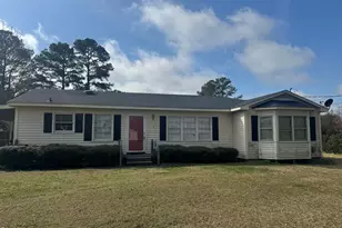 513 Pear St, Kinston, NC 28504 - Photo 1