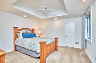 2400 Rockridge Ct, Raleigh, NC 27612 - Photo 38