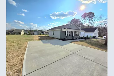 139 W Allen Street, Four Oaks, NC 27524 - Photo 56