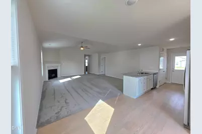 139 W Allen Street, Four Oaks, NC 27524 - Photo 14