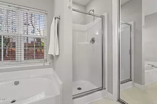 1304 Country Club Dr, Durham, NC 27712 - Photo 24