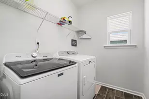 3353 Table Mountain Pine Dr, Raleigh, NC 27616 - Photo 38