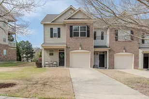 570 Panorama Park Pl, Cary, NC 27519 - Photo 2