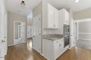 220 Arbordale Ct, Cary, NC 27518 - Photo 14