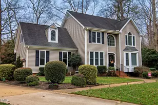 3505 Creekwood Bluffs Ct, Apex, NC 27539 - Photo 2