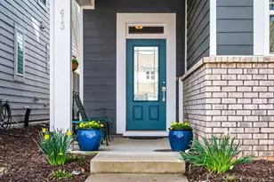 413 Daisy Grove Ln, Holly Springs, NC 27540 - Photo 2