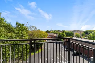 140 W Franklin St, Chapel Hill, NC 27516 - Photo 4