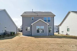 520 Oak Holly Ln, Zebulon, NC 27597 - Photo 6