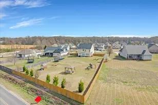 277 Glendale Cir, Sanford, NC 27332 - Photo 34