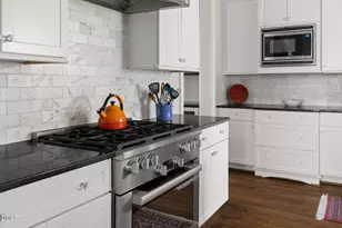 400 E Winmore Ave, Chapel Hill, NC 27516 - Photo 12