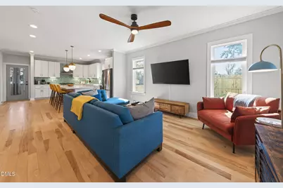 213 Lincoln Court, Raleigh, NC 27610 - Photo 8