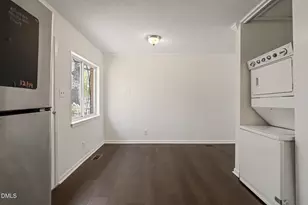 825 Waring St, Durham, NC 27704 - Photo 10