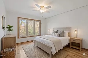 112 Essex Dr, Chapel Hill, NC 27514 - Photo 2