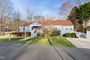 226 Lydia Ln, Hillsborough, NC 27278 - Photo 2